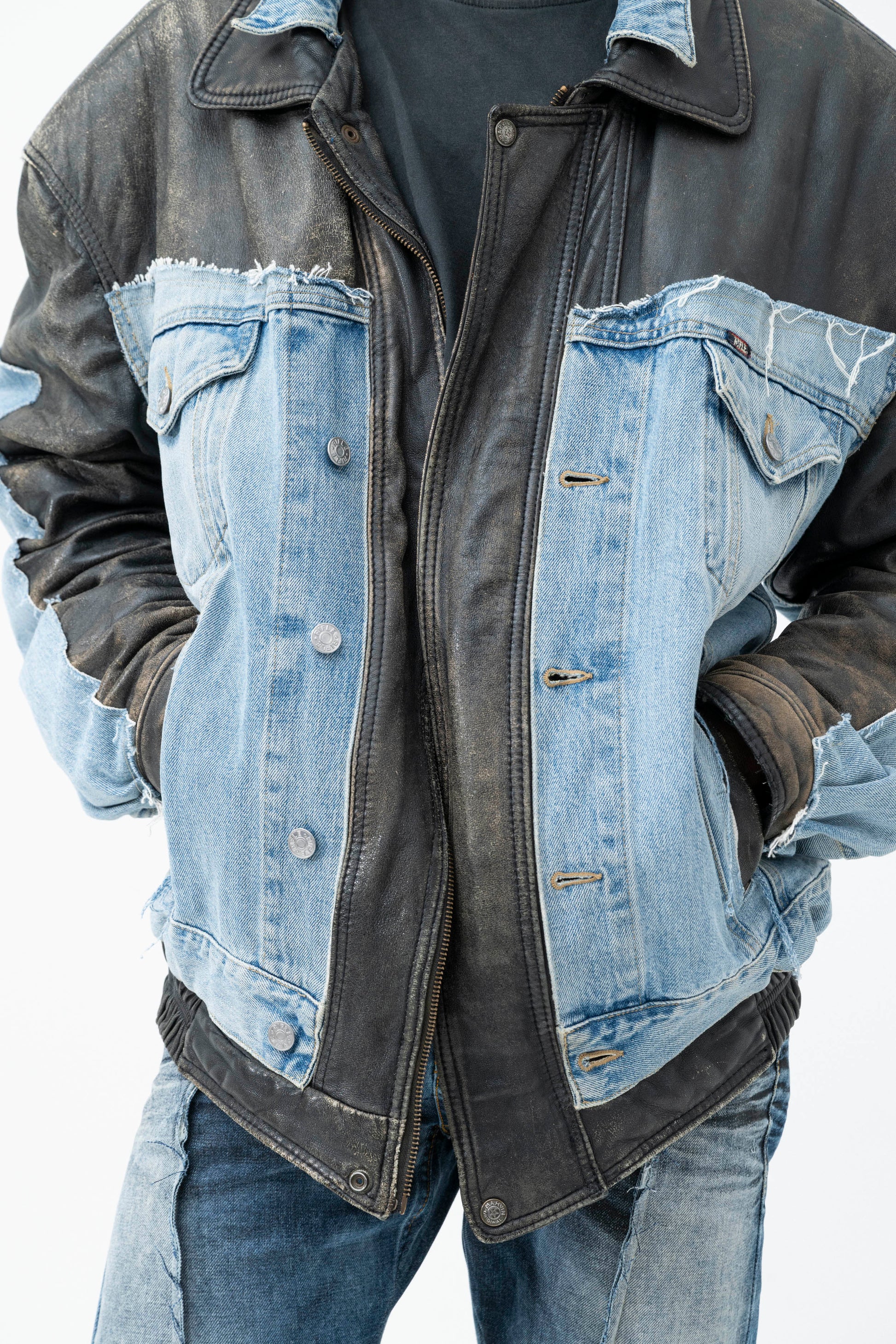 GIACCA DI PELLE IN DENIM SCARTATA