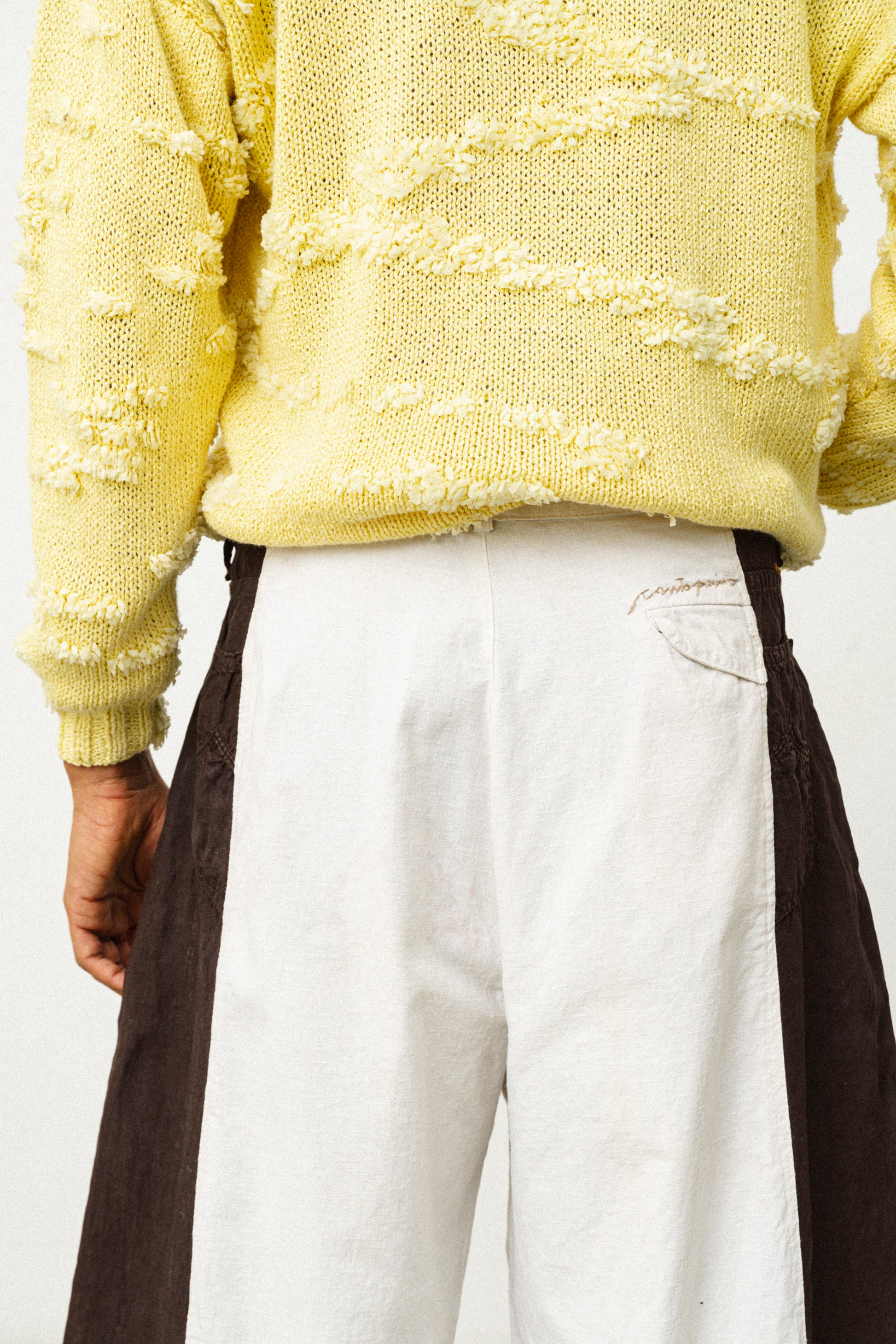 Pantaloni larghi in lino