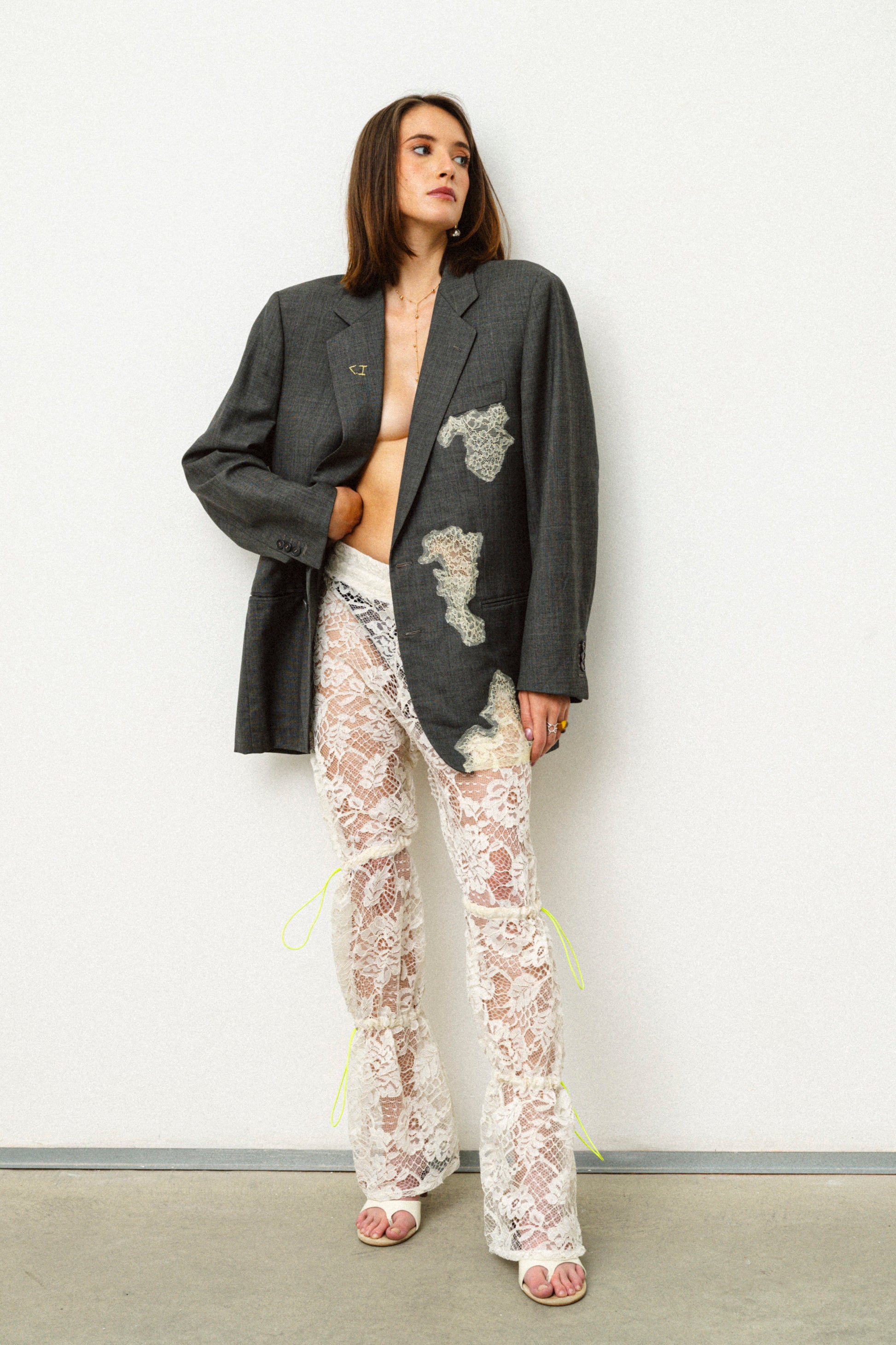 PANTALONI IN BRODERIE VALENTINO