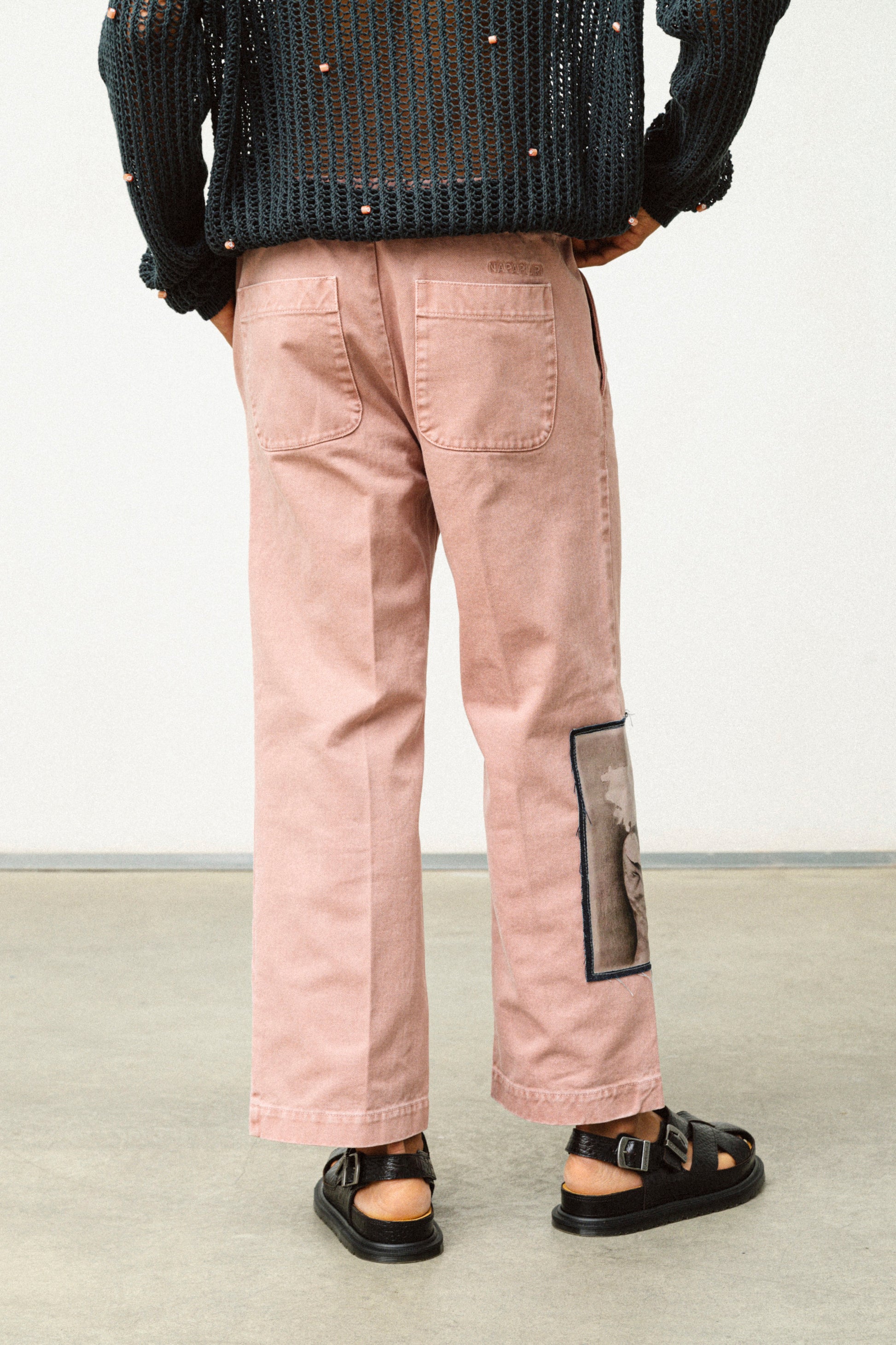 PANTALONI ROSA CON TOPPE