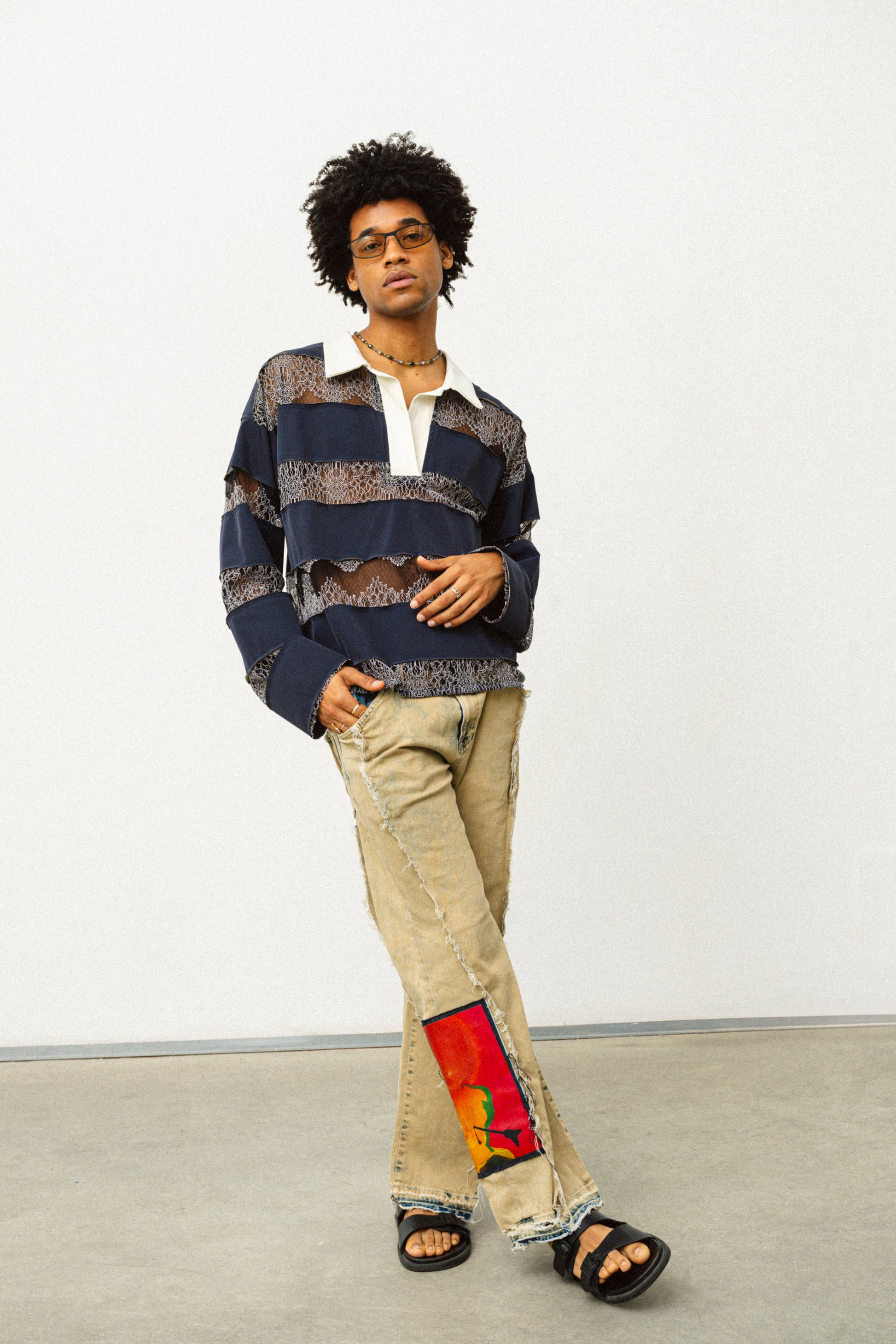 PANTALONI DRITTI CON TOPPA