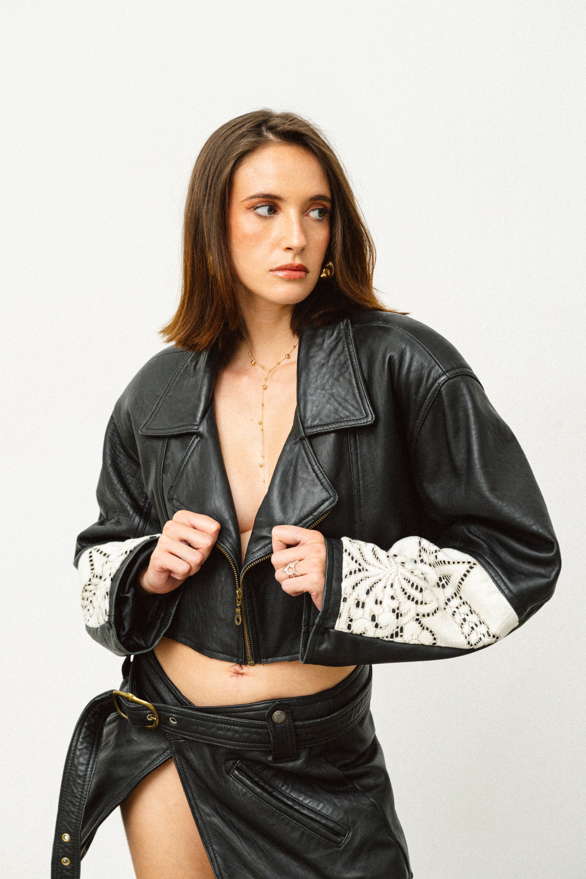 CHAQUETA DE CUERO LUXIFERO