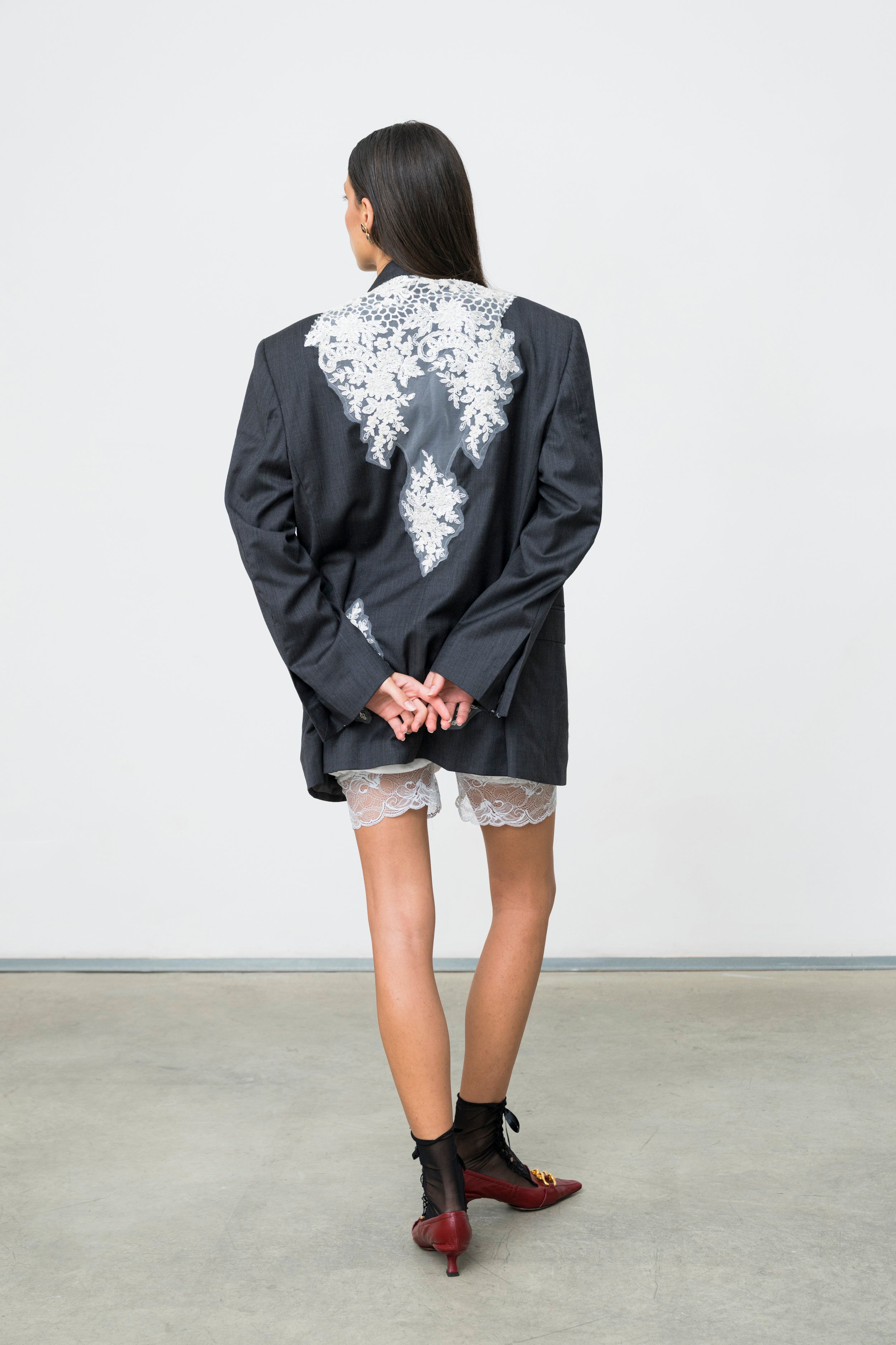 Canto Primo Upcycled Wool Blazer with Lace and Embroidery – Cantoprimo