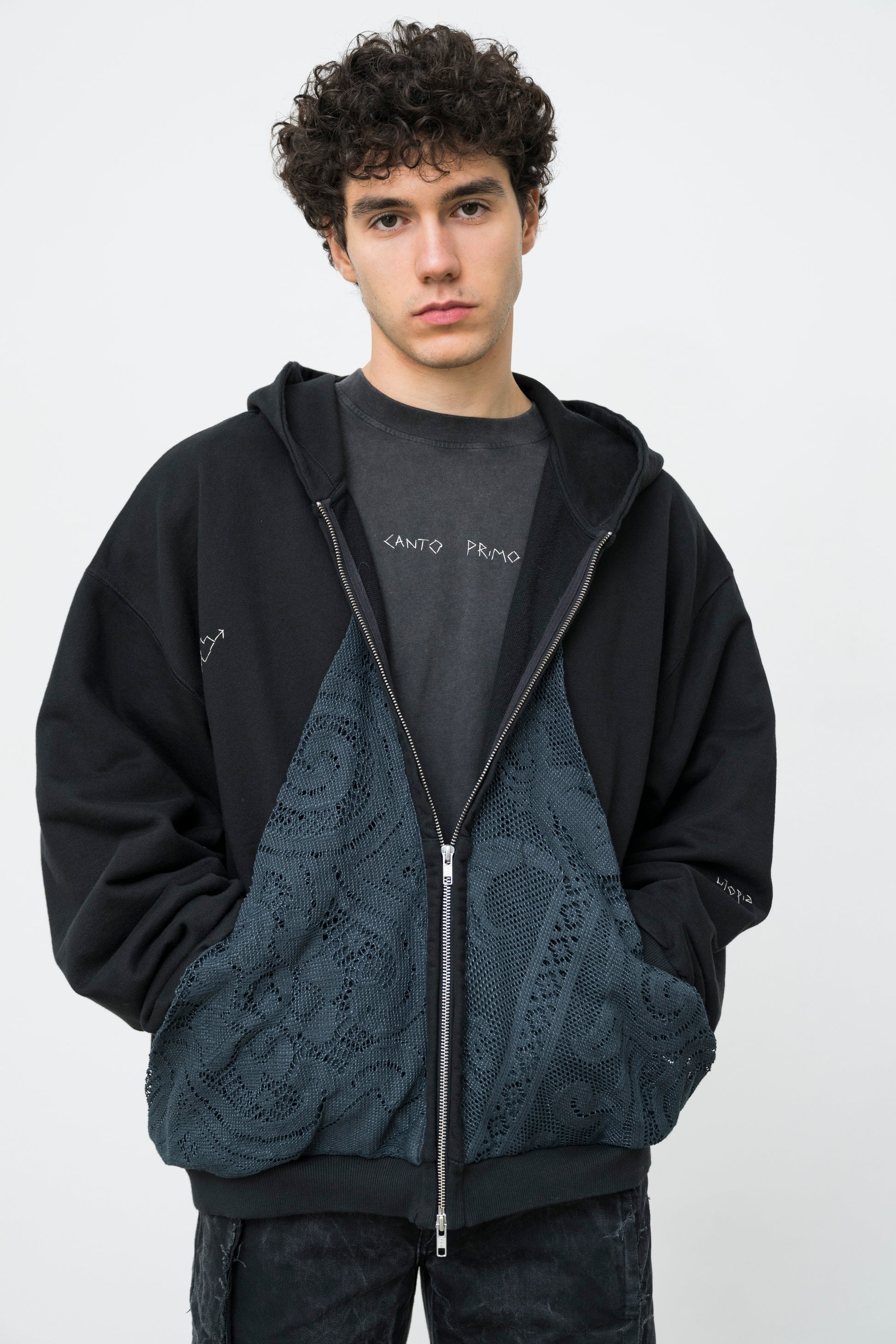 BRODERIE ZIP HOODIE