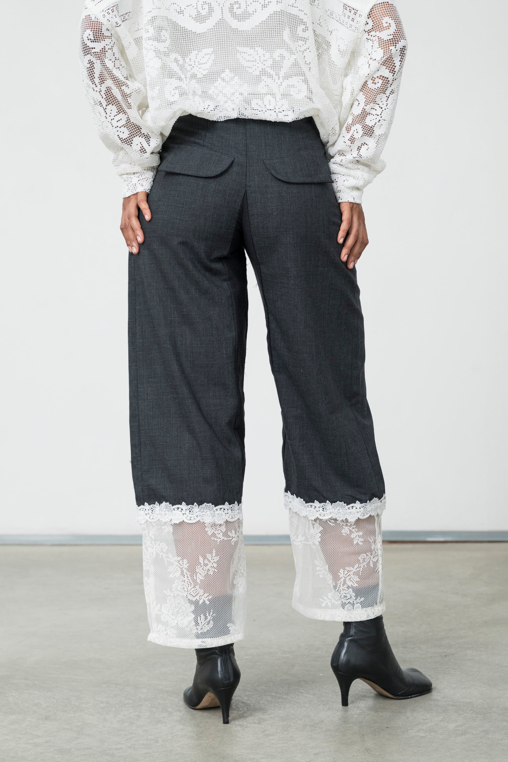 CAPRI LACE PANTS