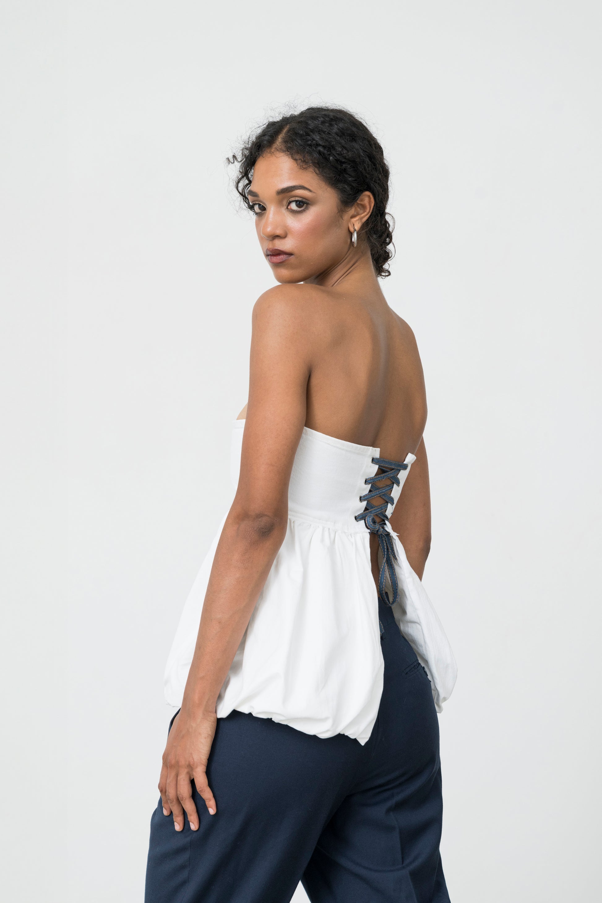 SAINT WHITE TOP