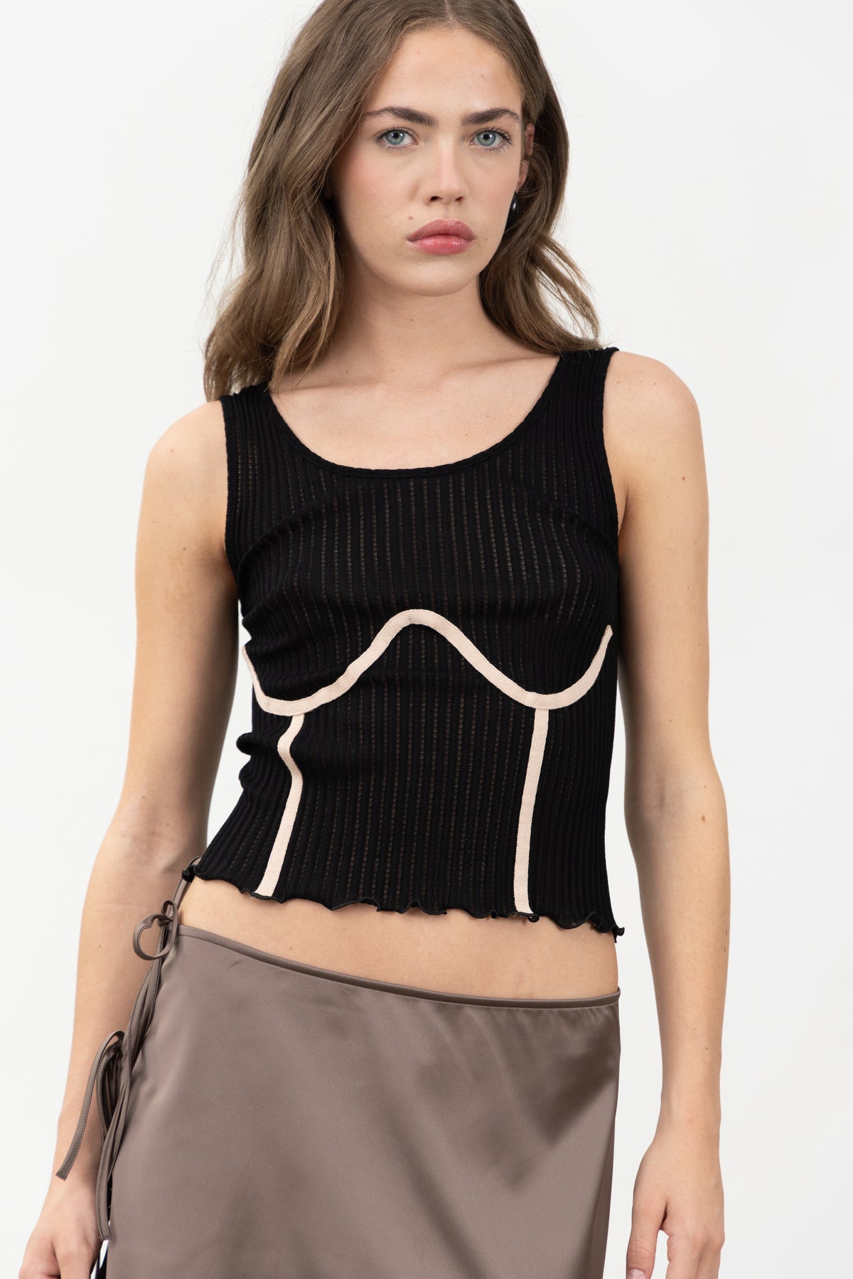 Dimenticato Black Top, a black Makò cotton rib-knit tank top with contrast nude corset piping, front view, Oscalito x Canto Primo